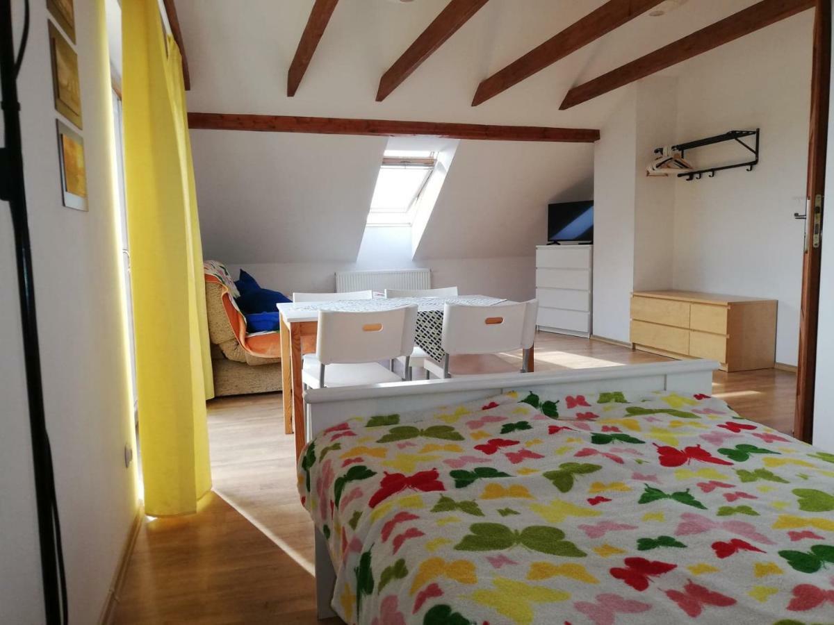 Hotel Zielona Dolina U Kasi Stolpmünde Exterior foto